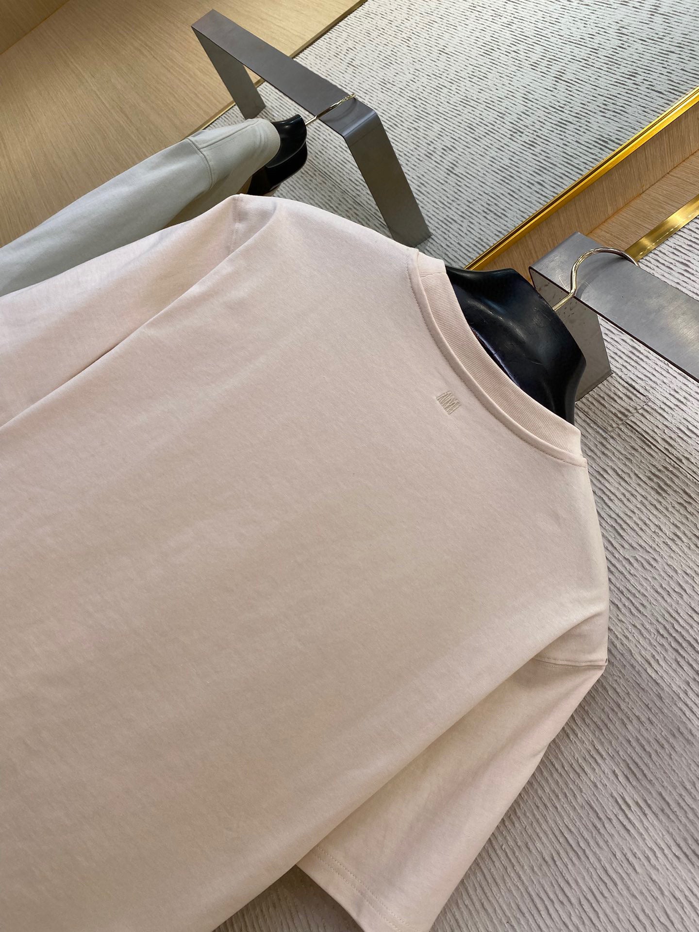 Beige T-Shirt - FashionHype.xyz