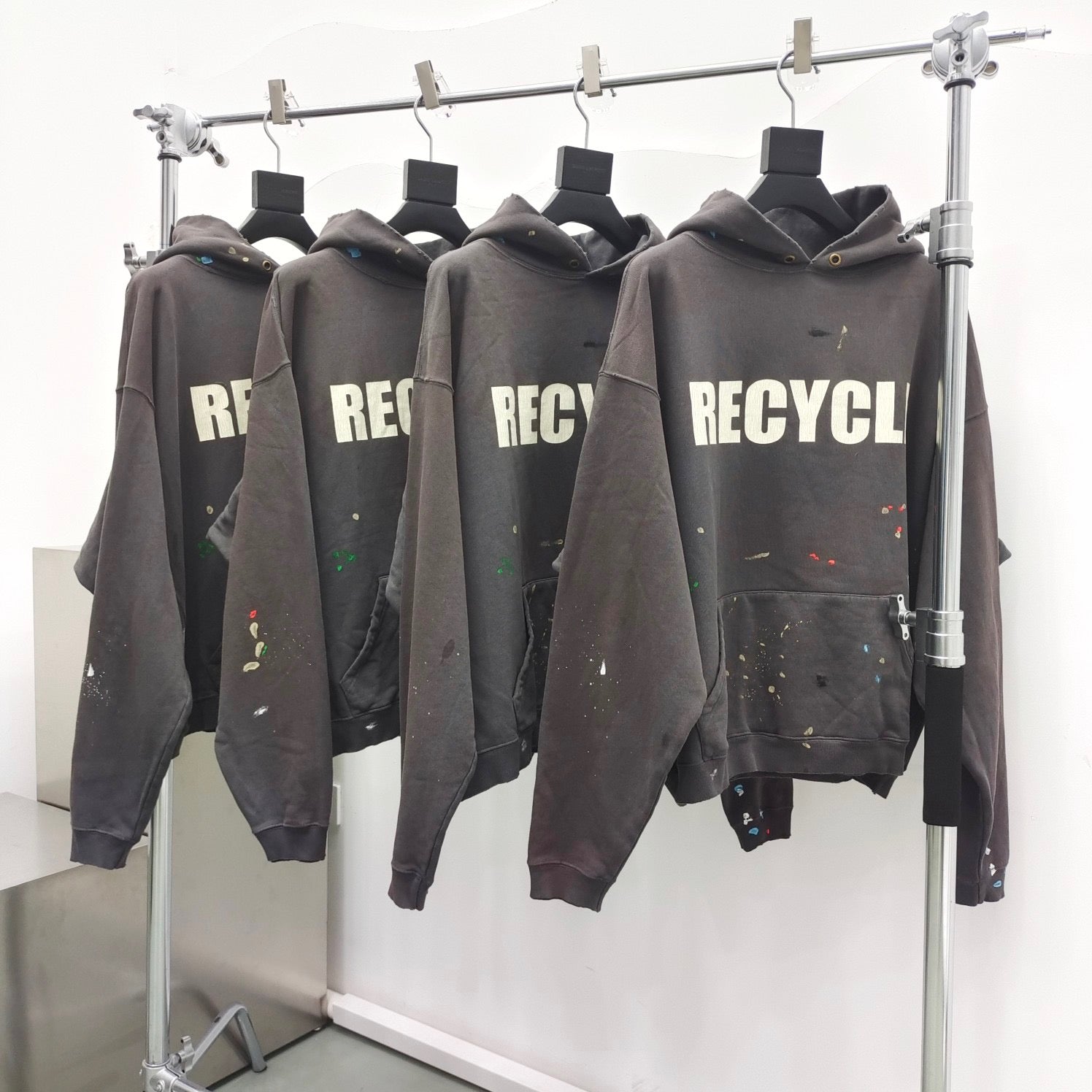 Schwarzer Hoodie