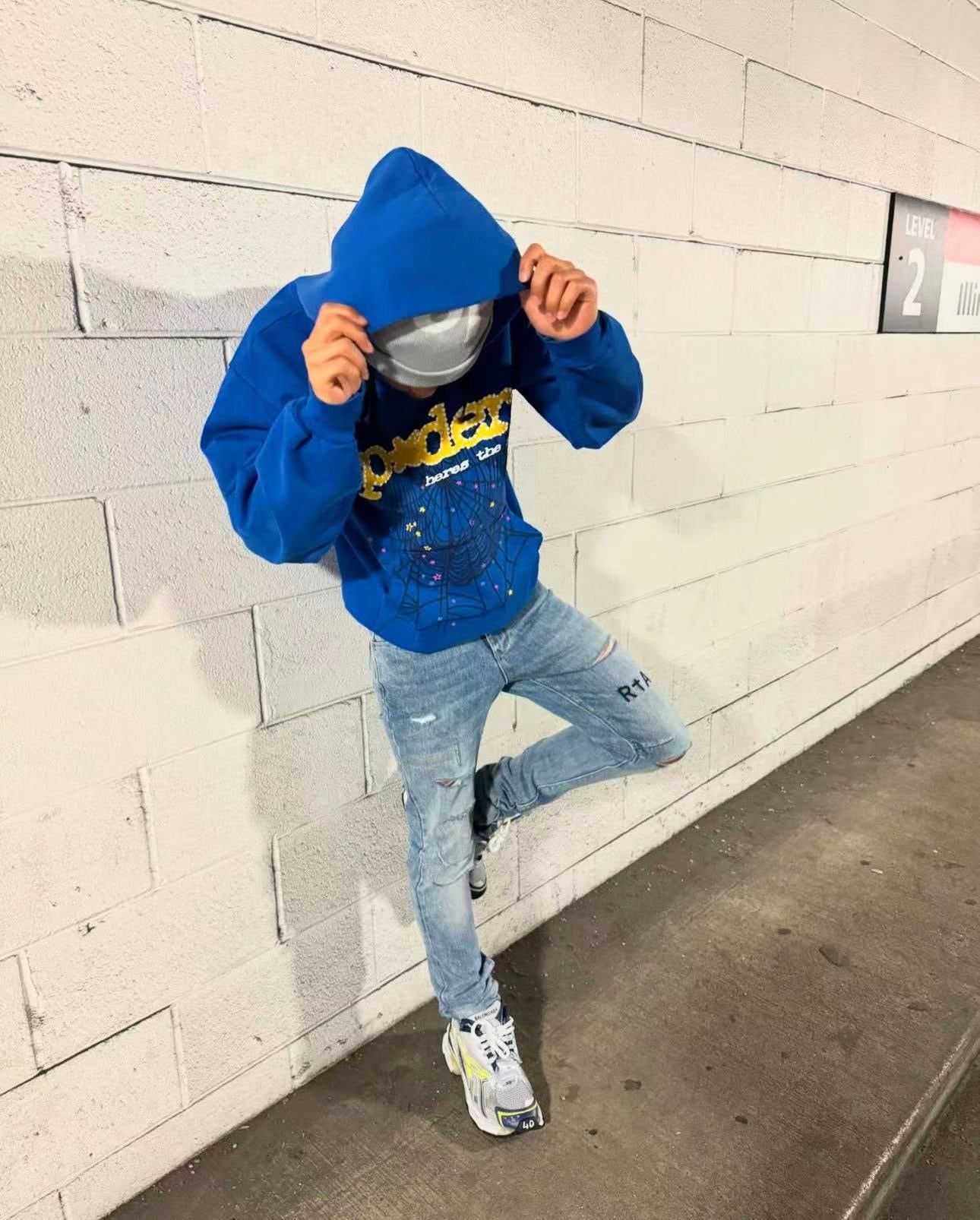 Sudadera con capucha azul