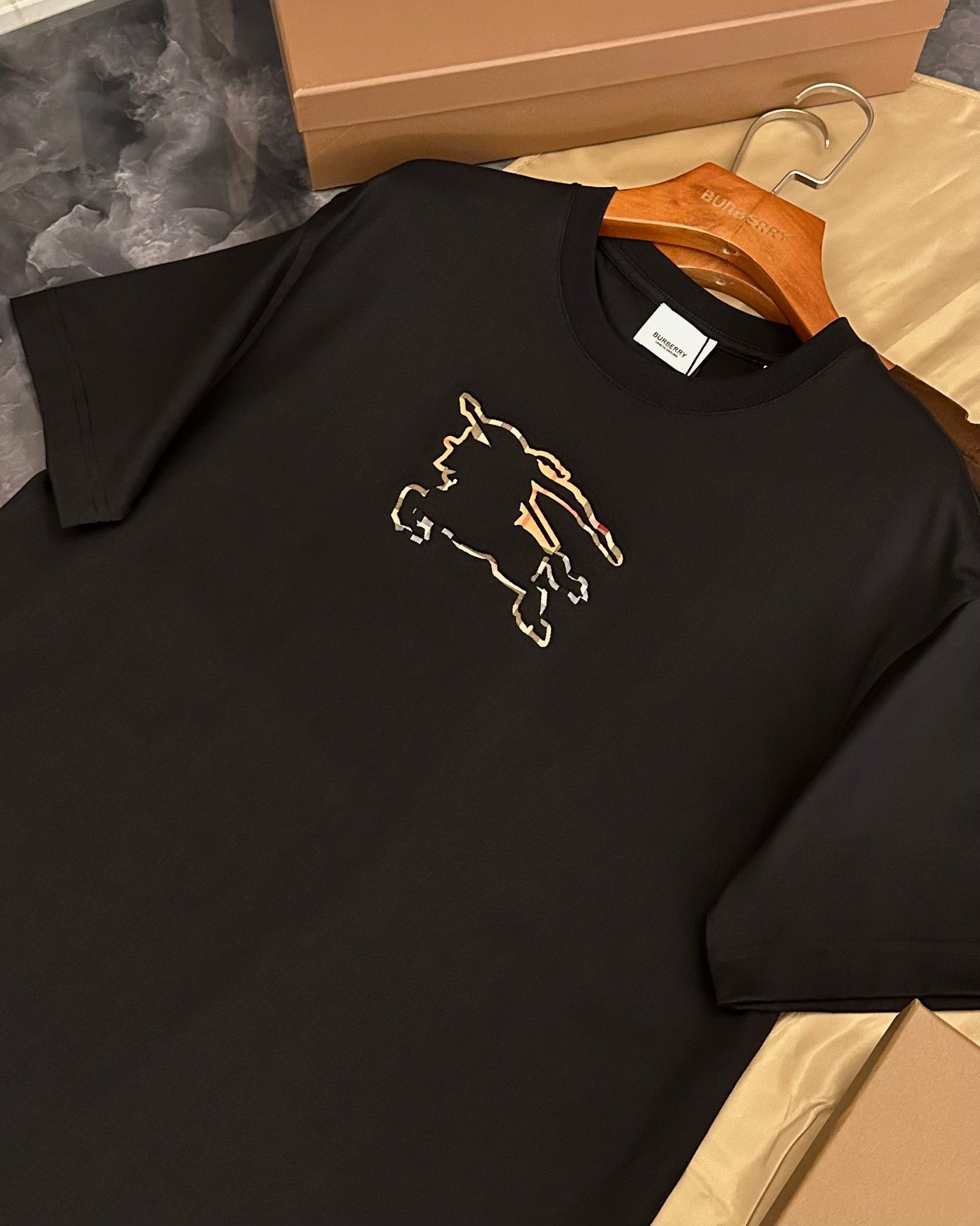 Black and Khaki T-shirt - FashionHype.xyz
