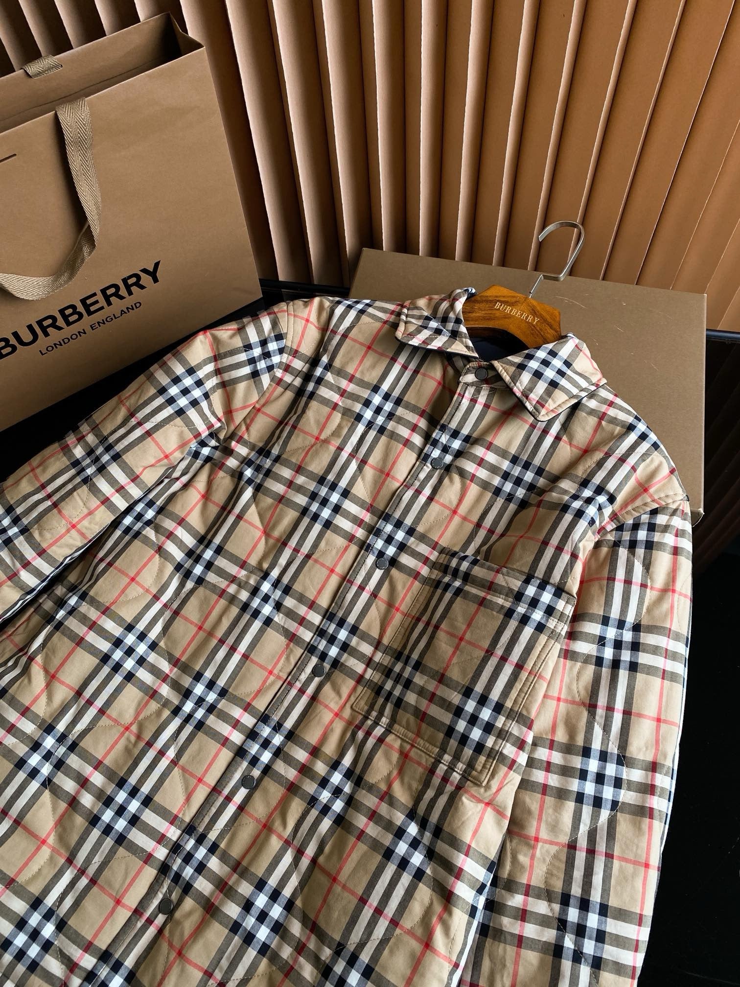 Mehrfarbige Jacke