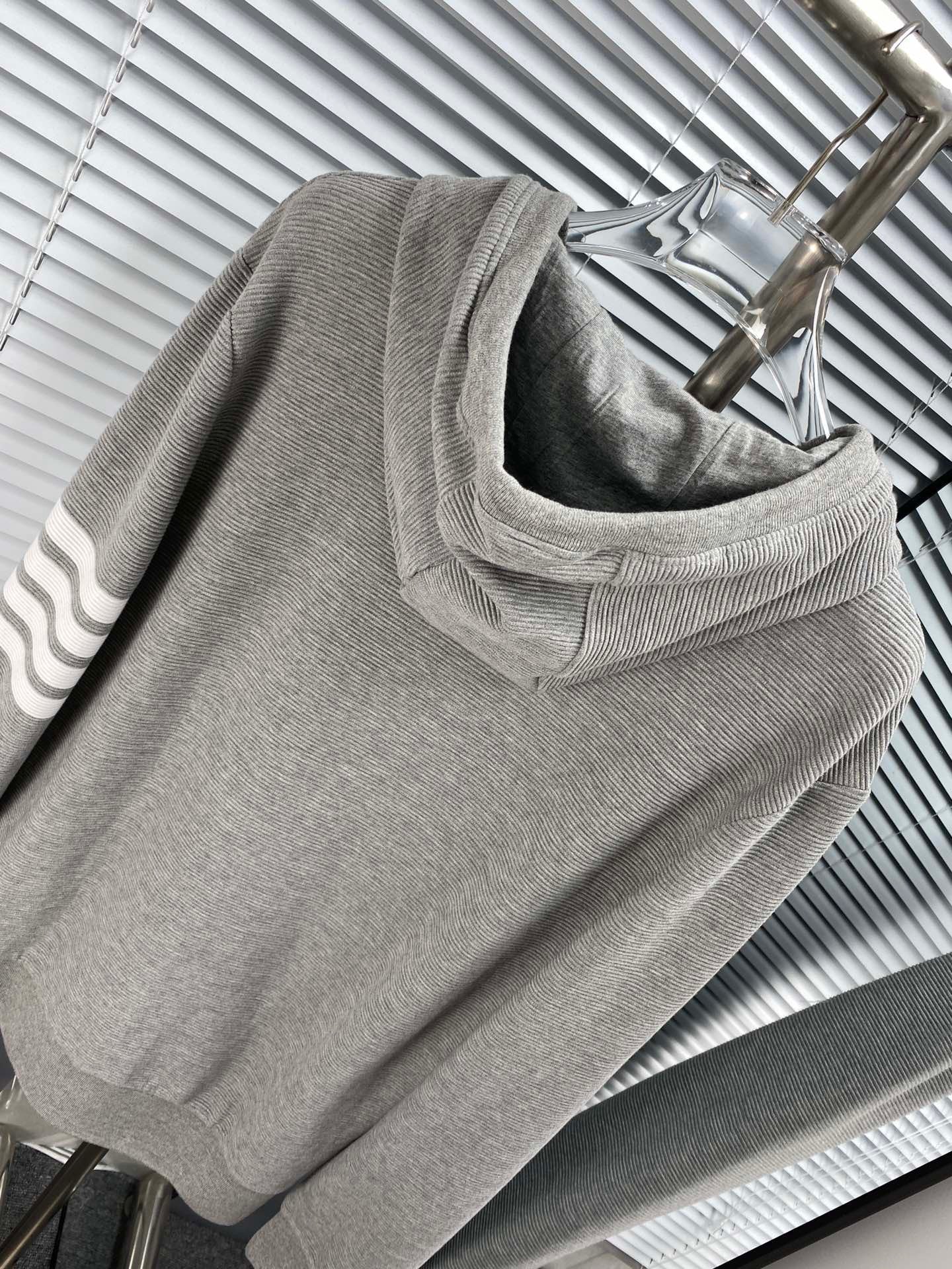 Mehrfarbige Jacke