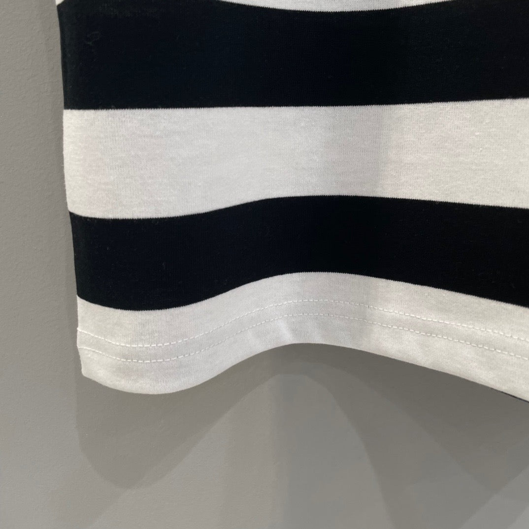 White black T-shirt - FashionHype.xyz