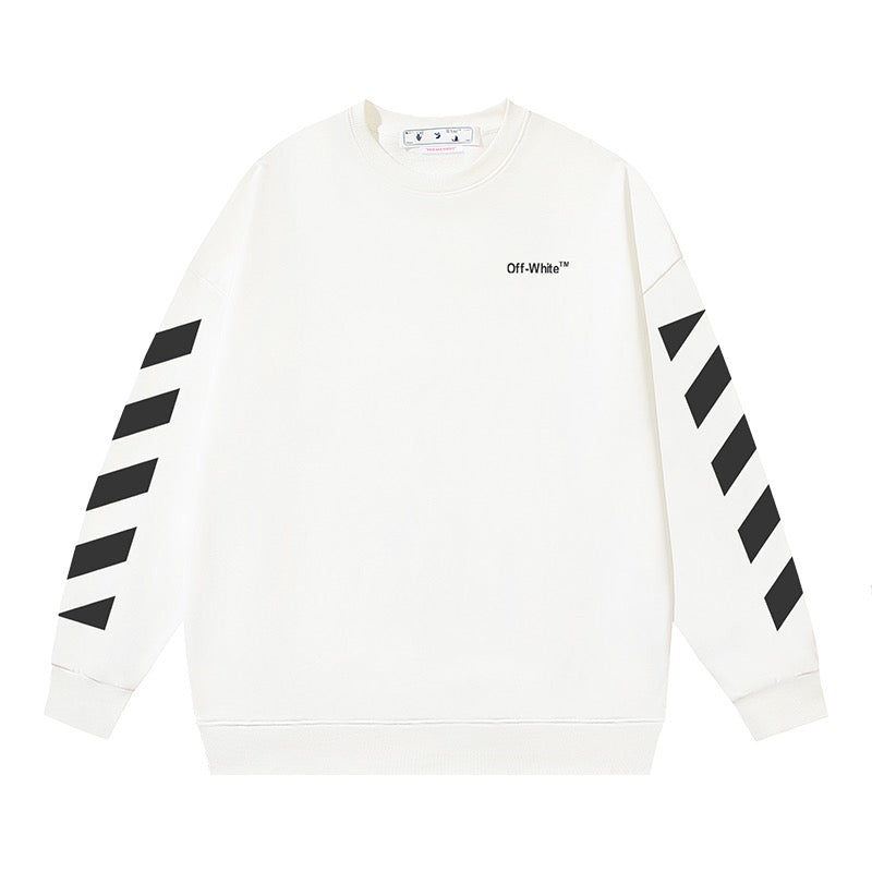 weißes und schwarzes Sweatshirt