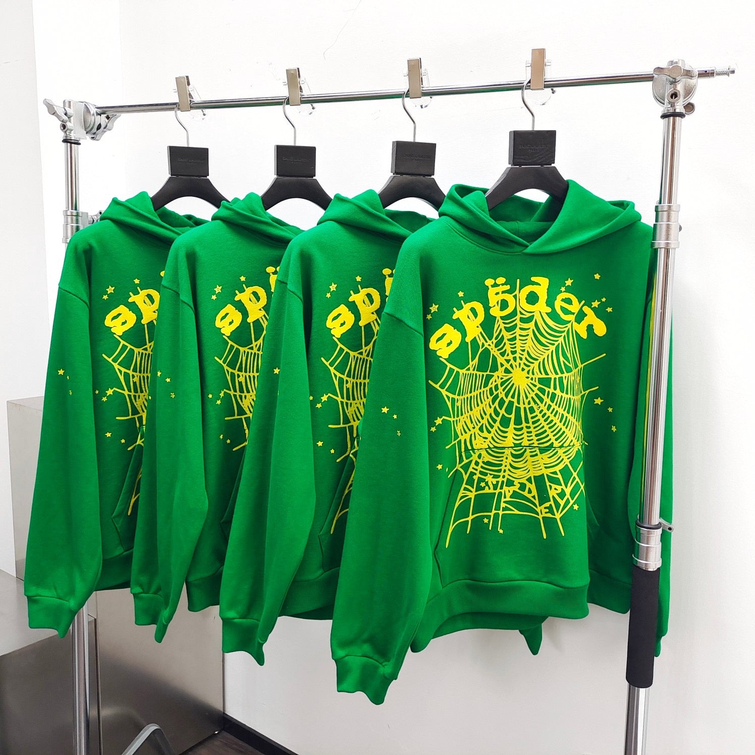 Grüner Hoodie