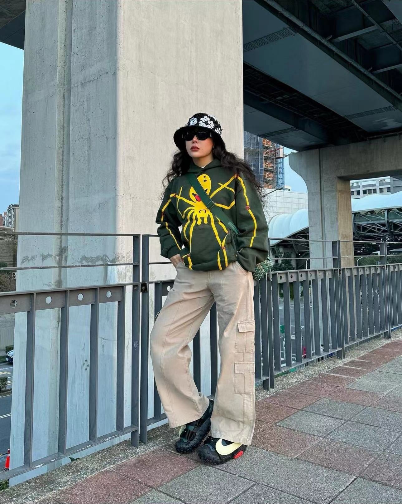 Grüner Hoodie