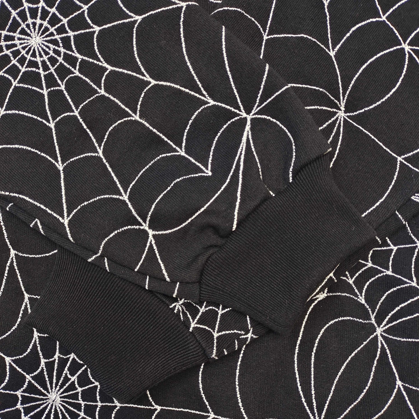 Schwarzer Hoodie