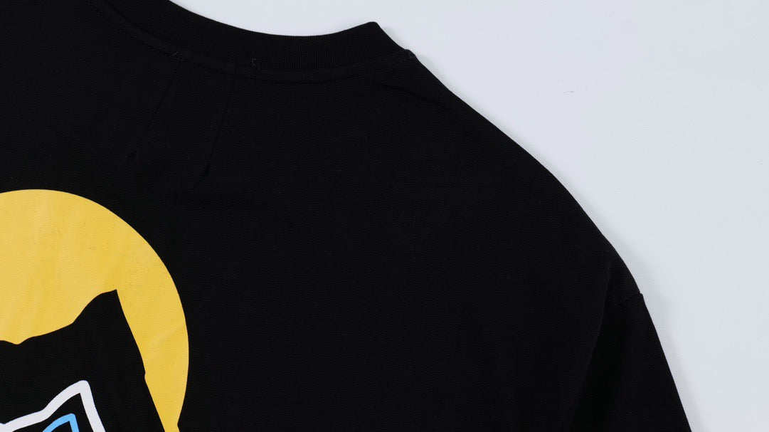 Schwarzes T-Shirt