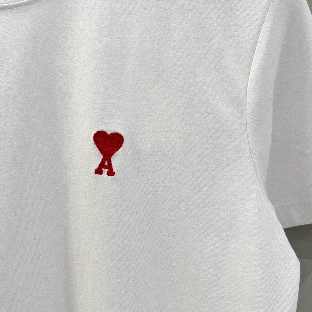 White and Black T-shirt - FashionHype.xyz