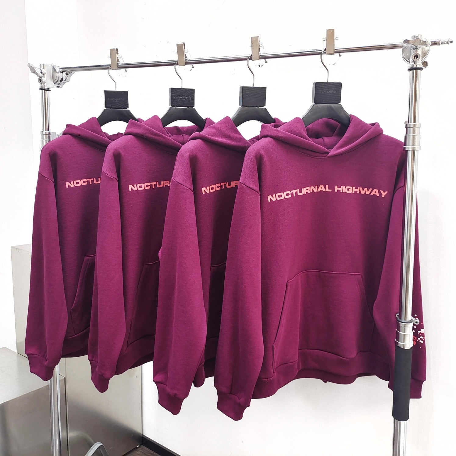 Rosaroter Hoodie