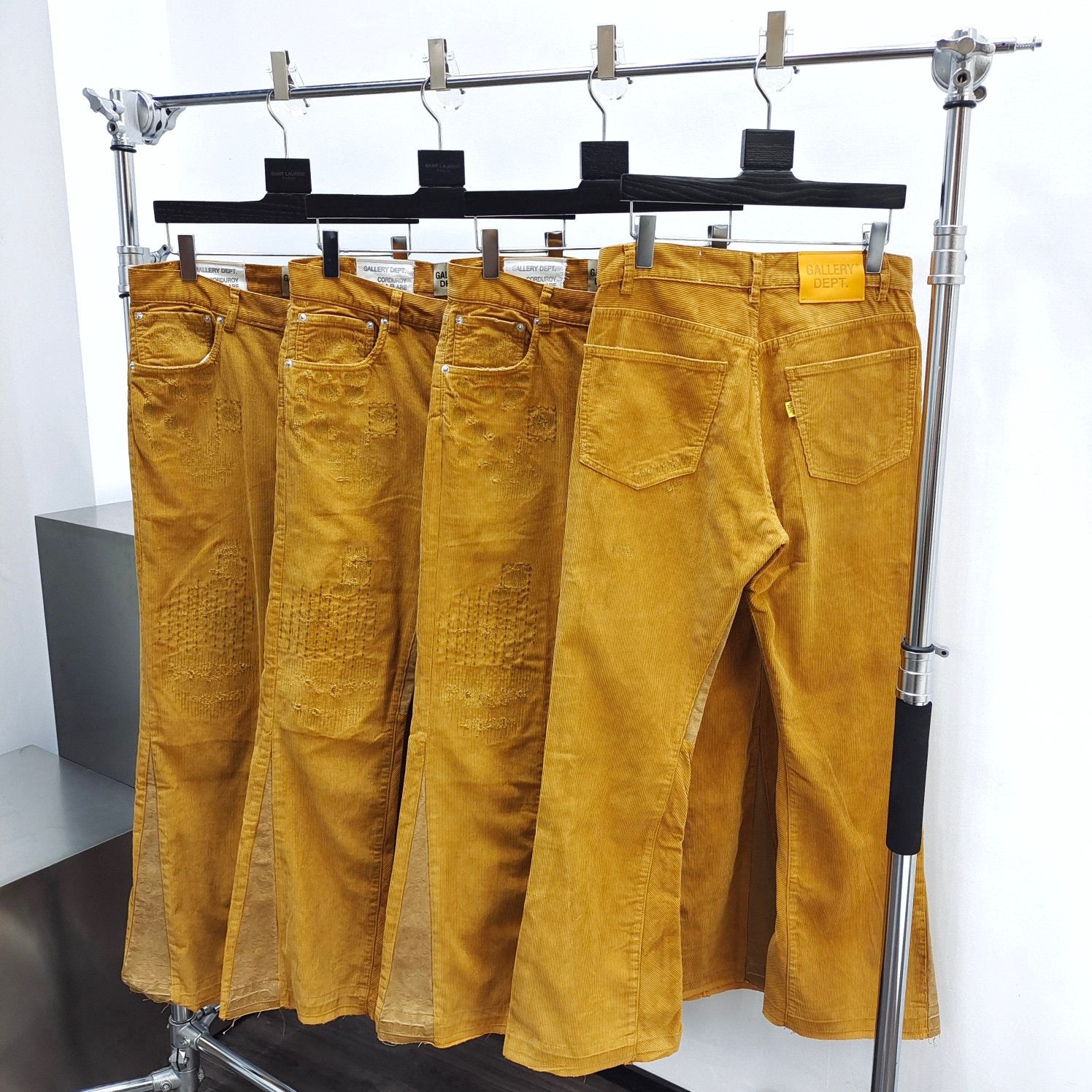 Braune Hose