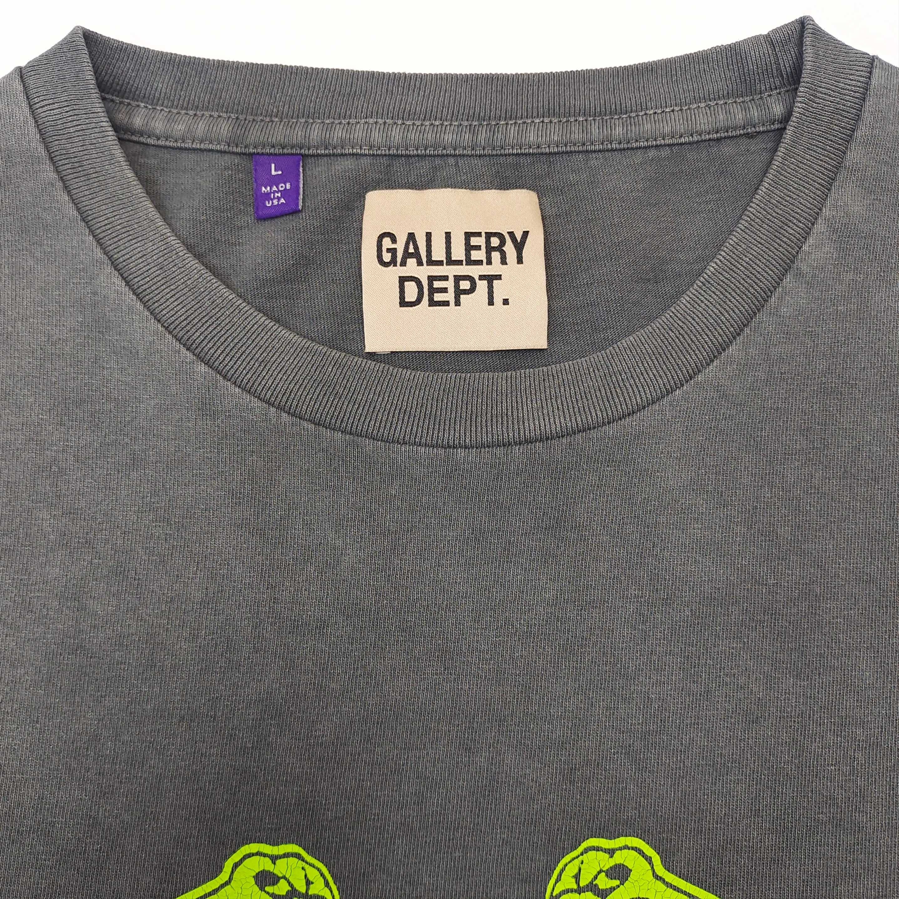 Graues T-Shirt