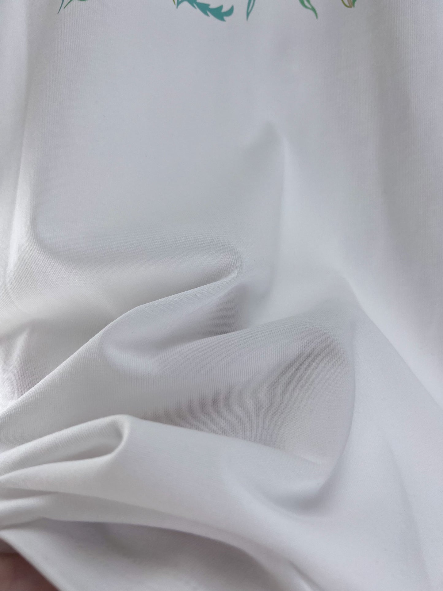 Camiseta en blanco y negro