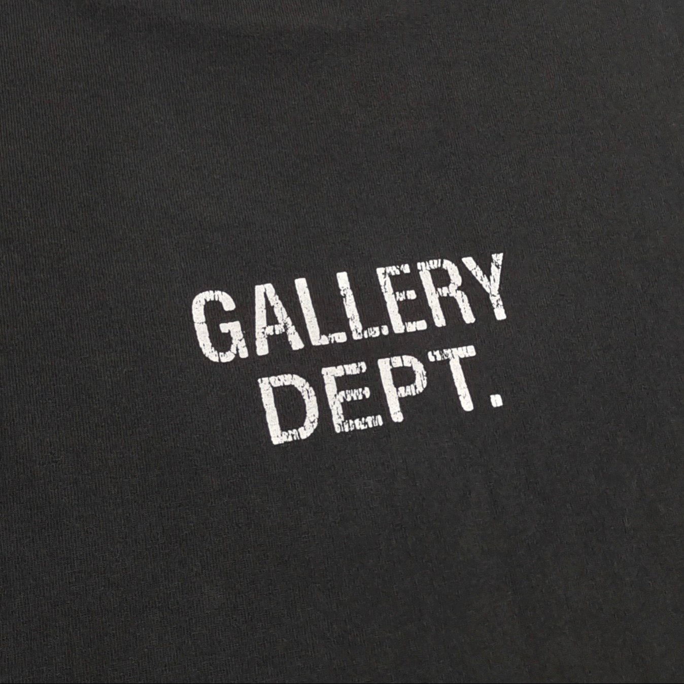 Schwarzes T-Shirt