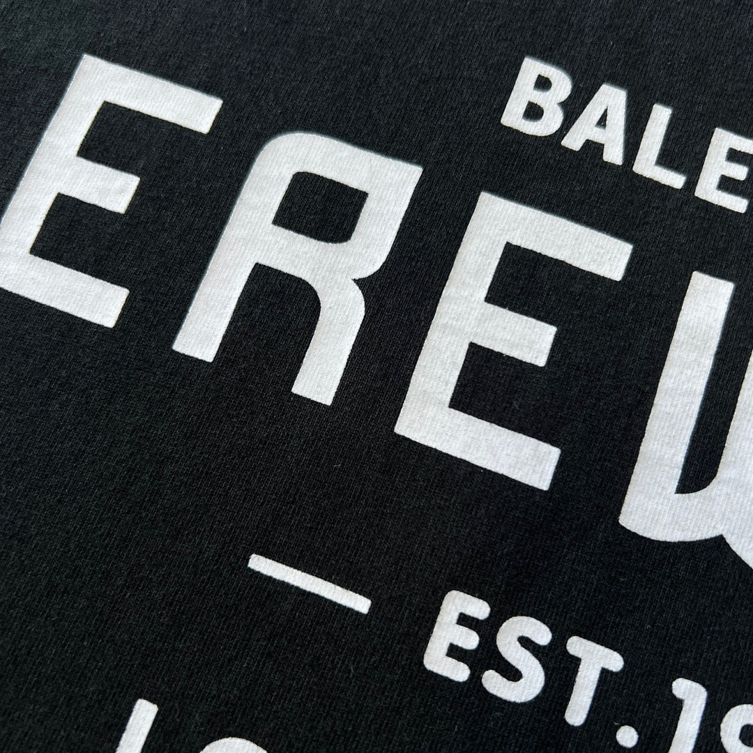 Schwarzes T-Shirt - Größe M