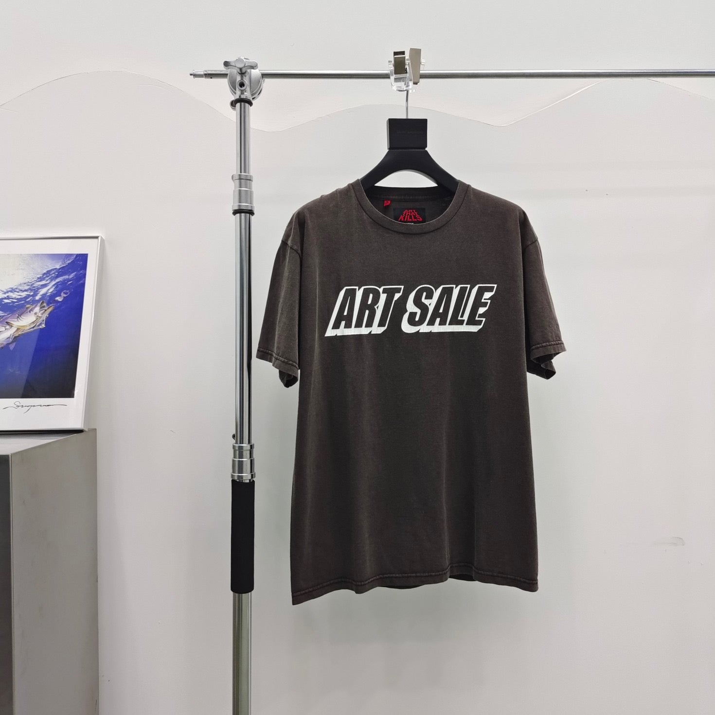 Black T-shirt - FashionHype.xyz