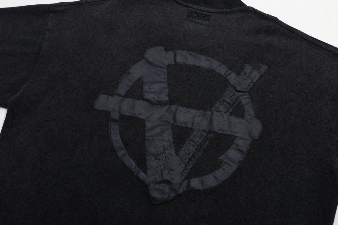 Black and Gray T-Shirt - FashionHype.xyz