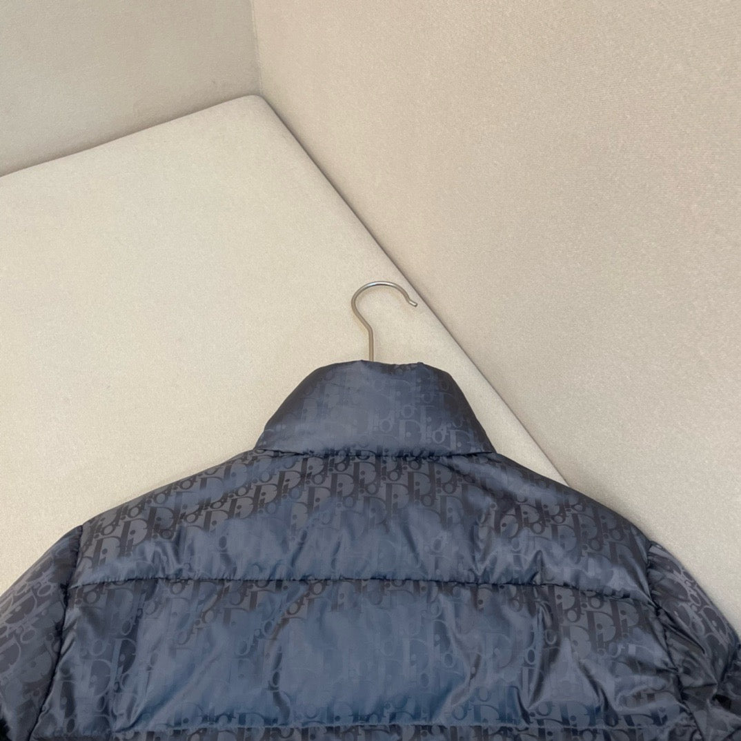 Schwarze Jacke