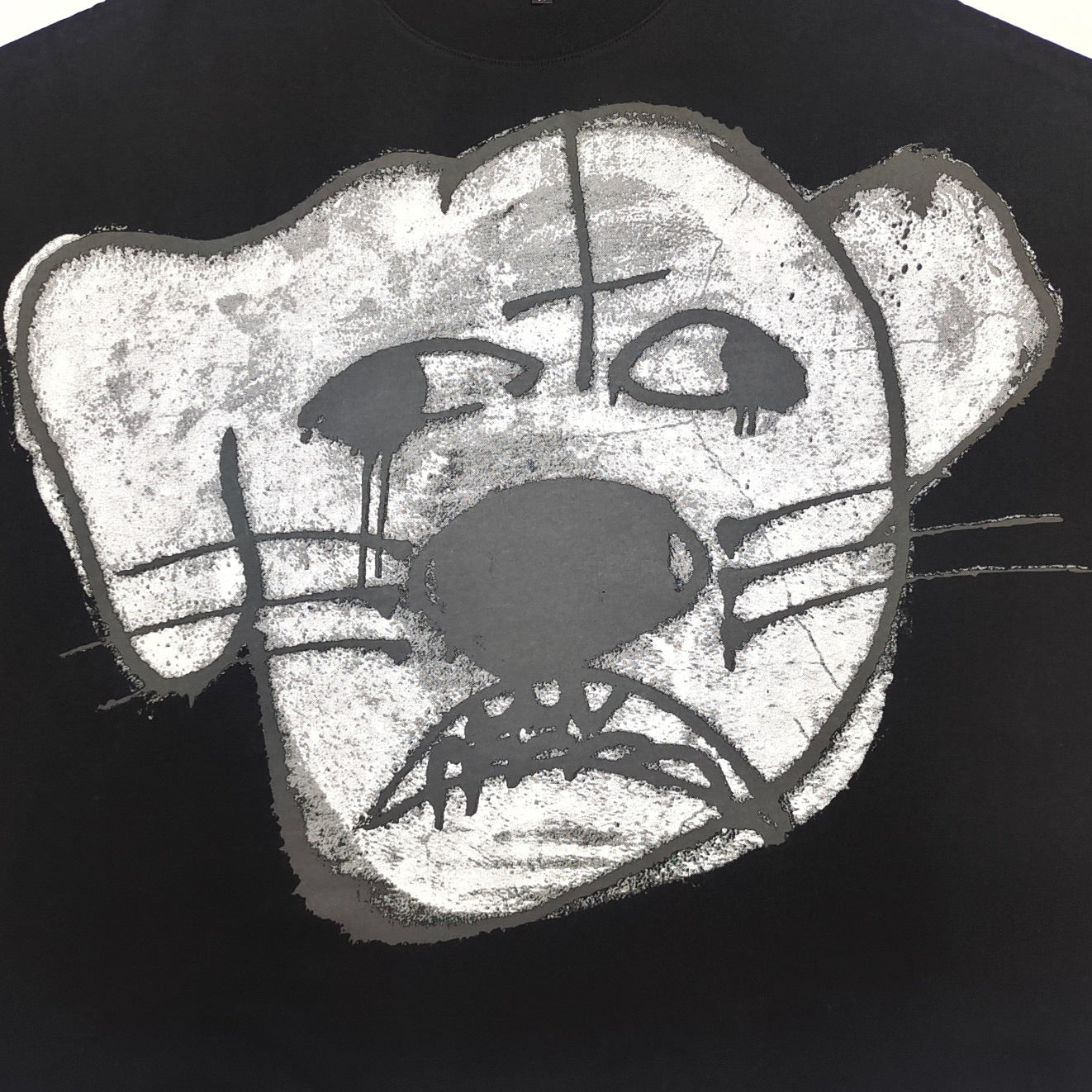 Black T-Shirt - FashionHype.xyz