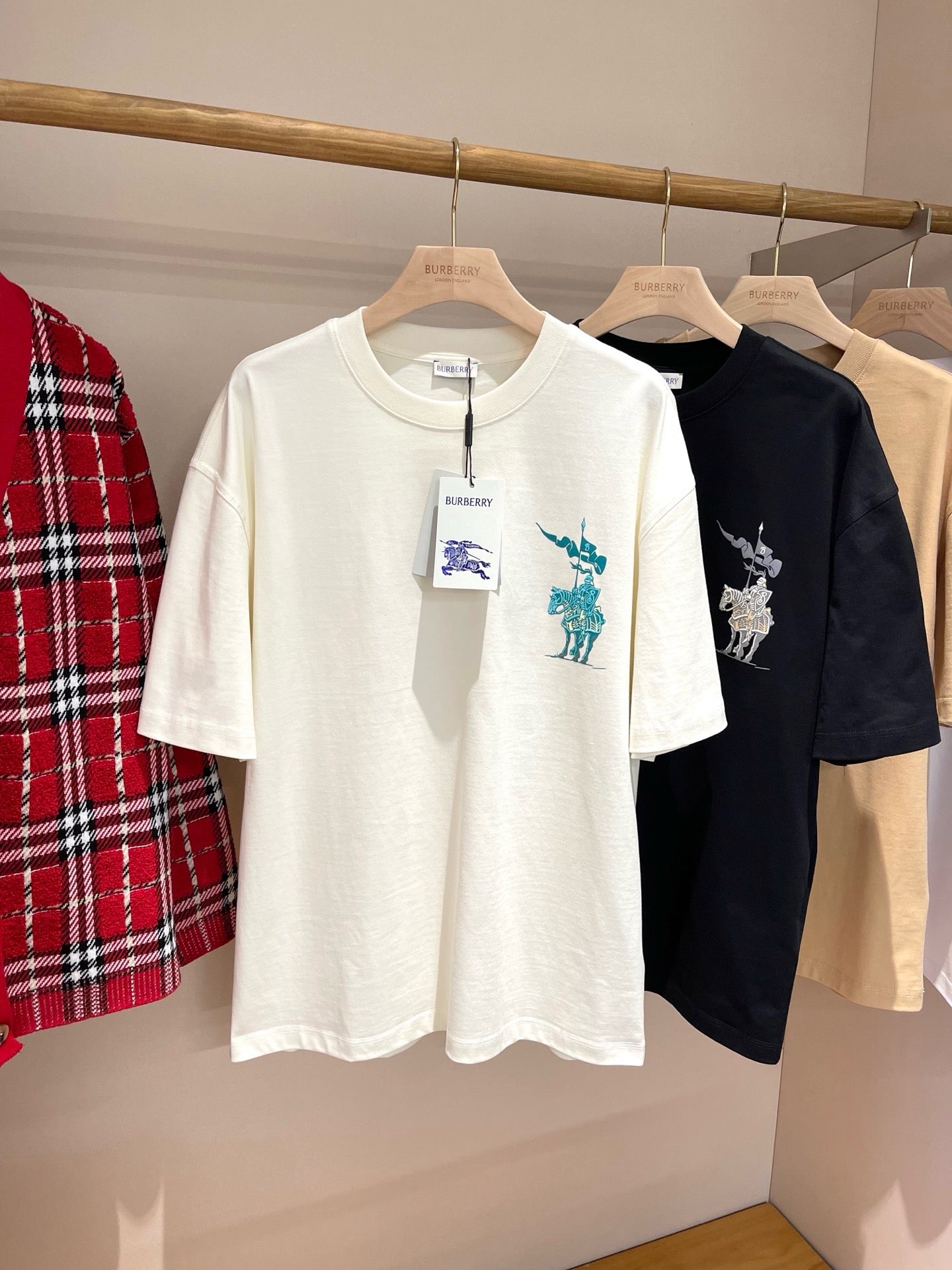 Mehrfarbiges T-Shirt