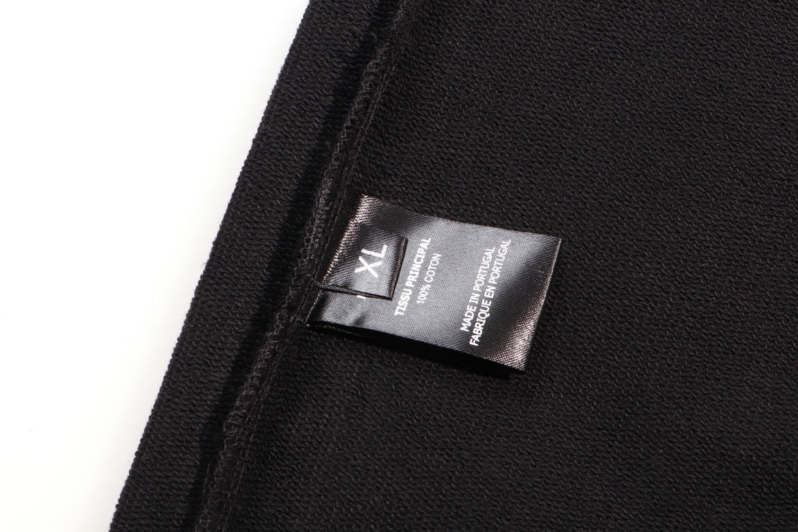 Schwarz-grauer Hoodie