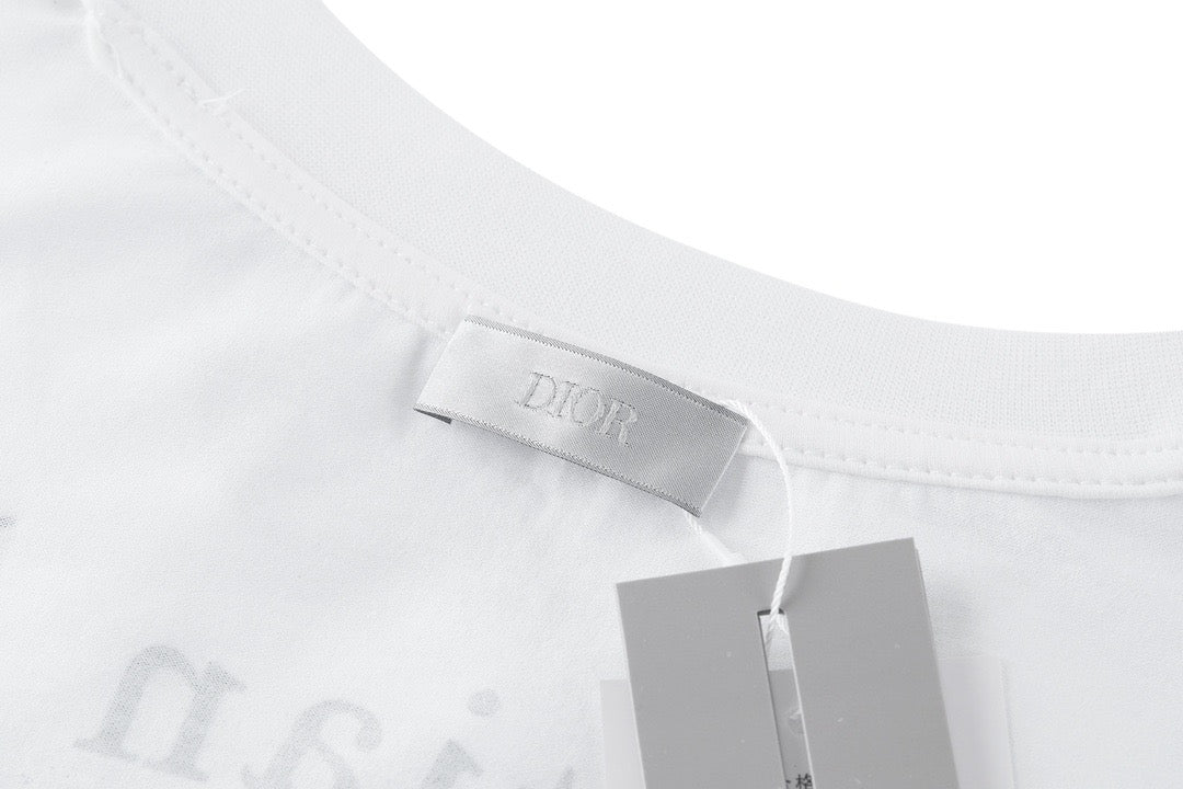 Black and White T-shirt - FashionHype.xyz