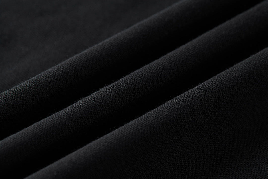 Black and White T-shirt - FashionHype.xyz