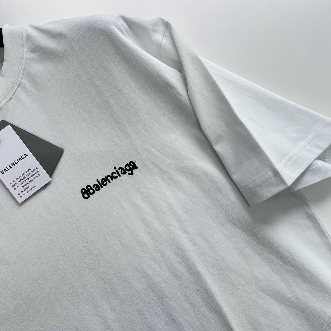 White T-shirt - FashionHype.xyz