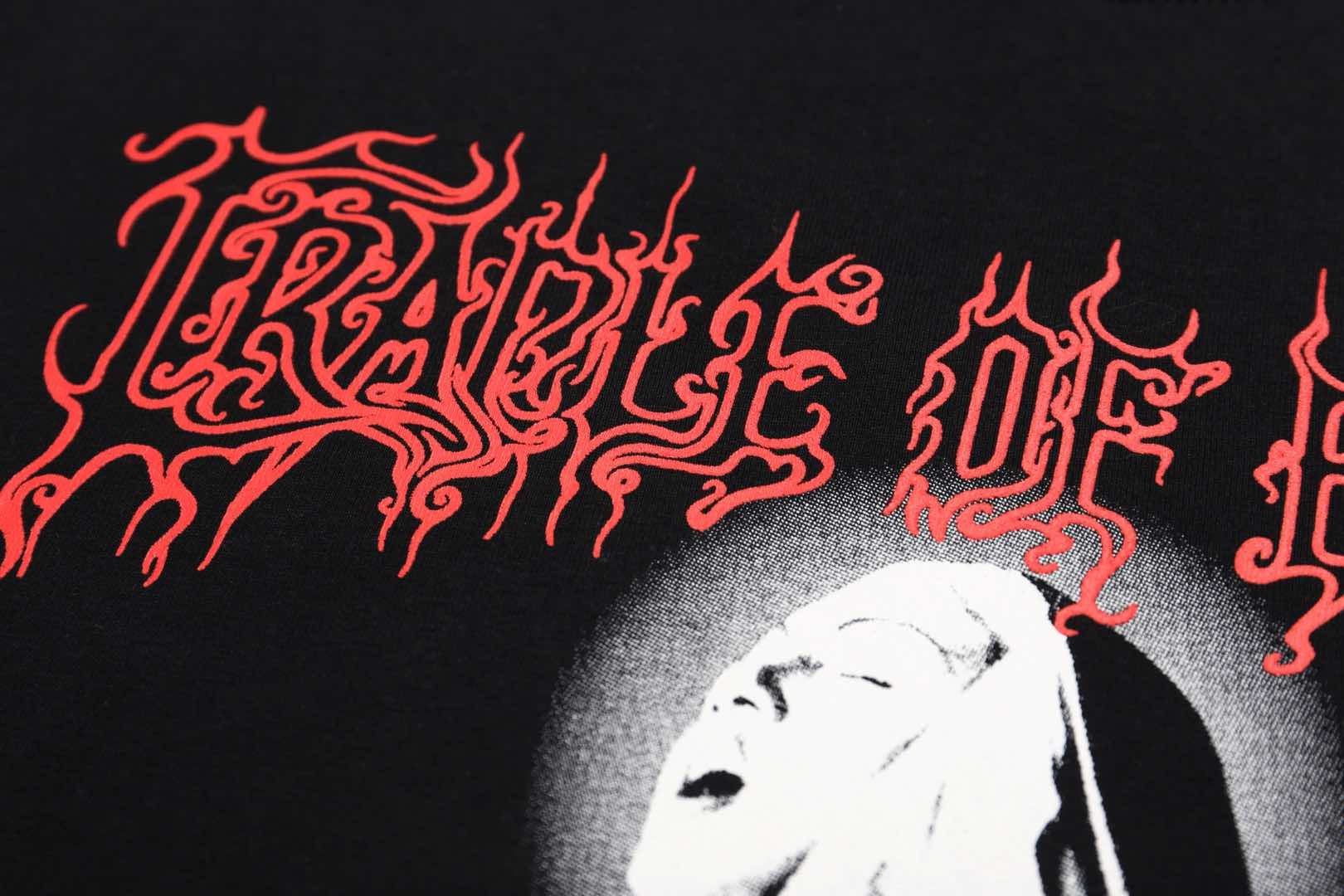 Schwarzes T-Shirt
