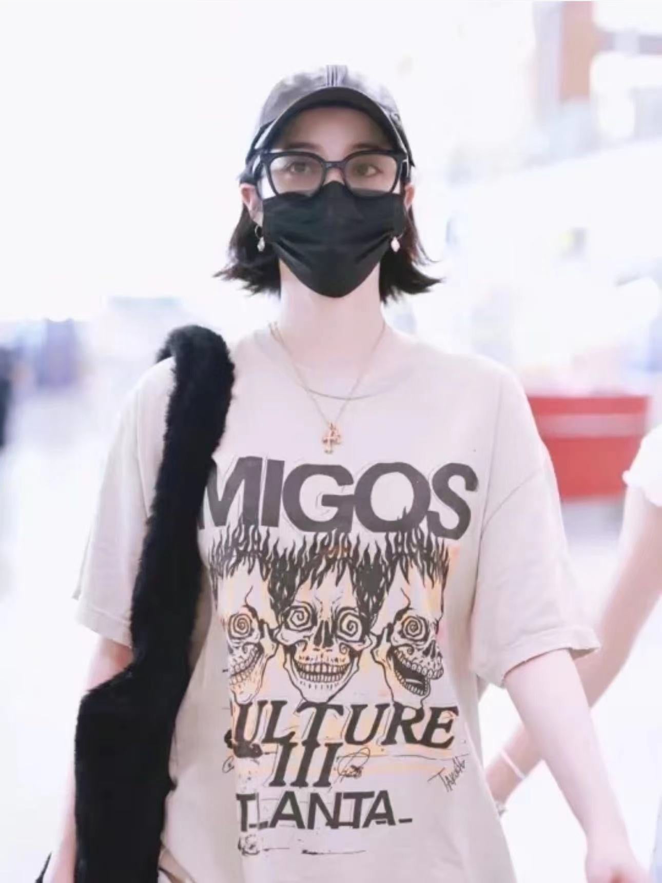 White and Beige grey T-shirt - FashionHype.xyz