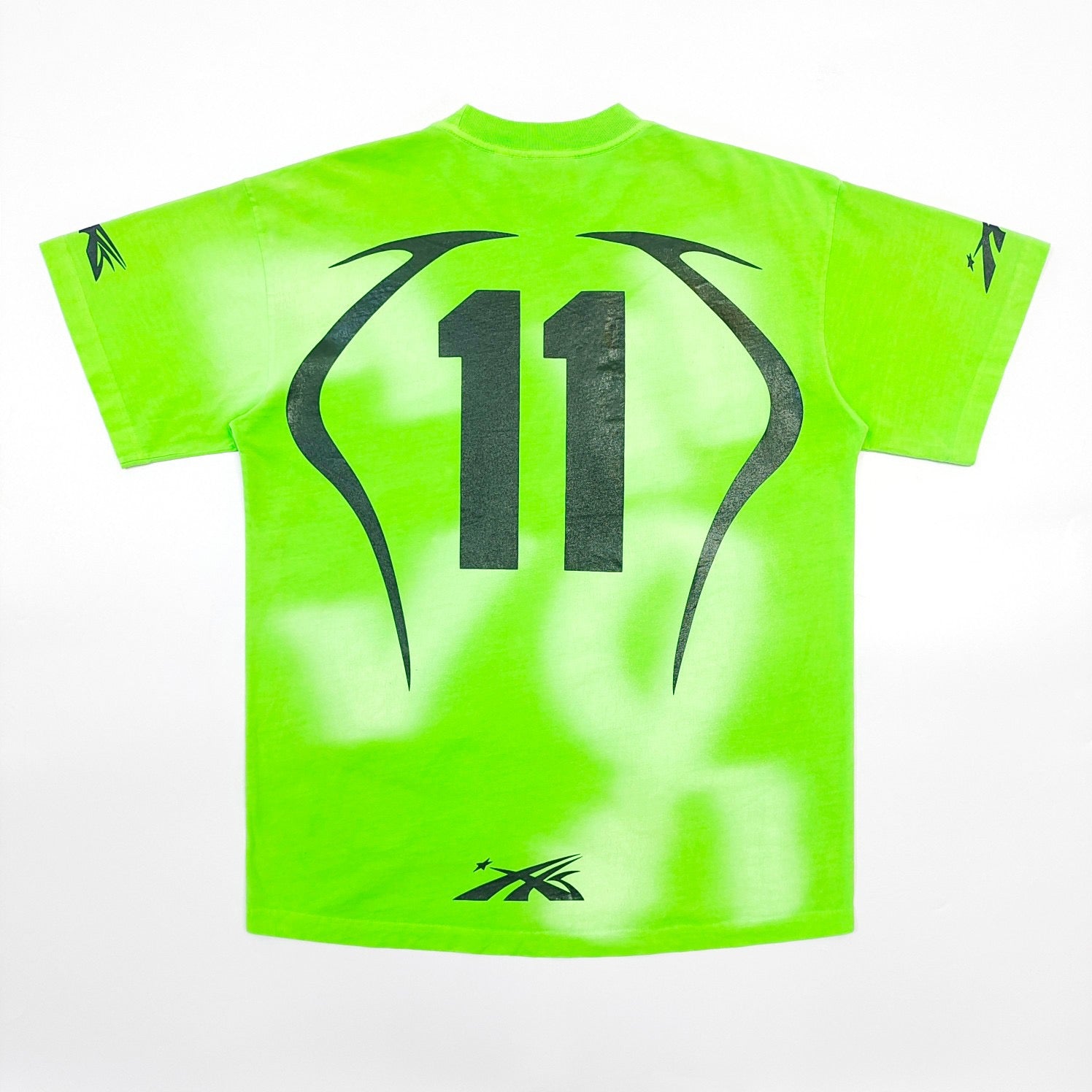 Dunkelgrünes T-Shirt
