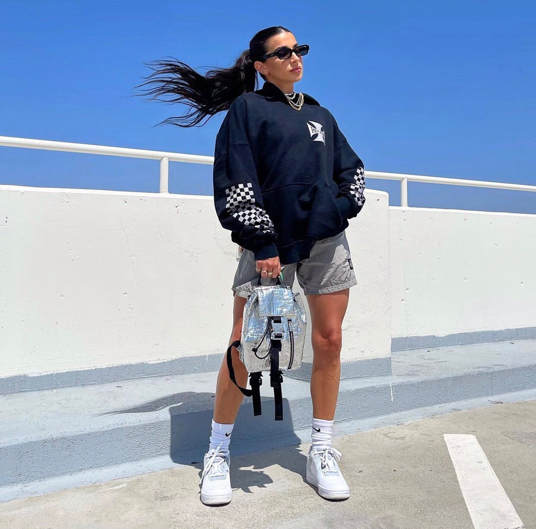 Black Hoodie - FashionHype.xyz
