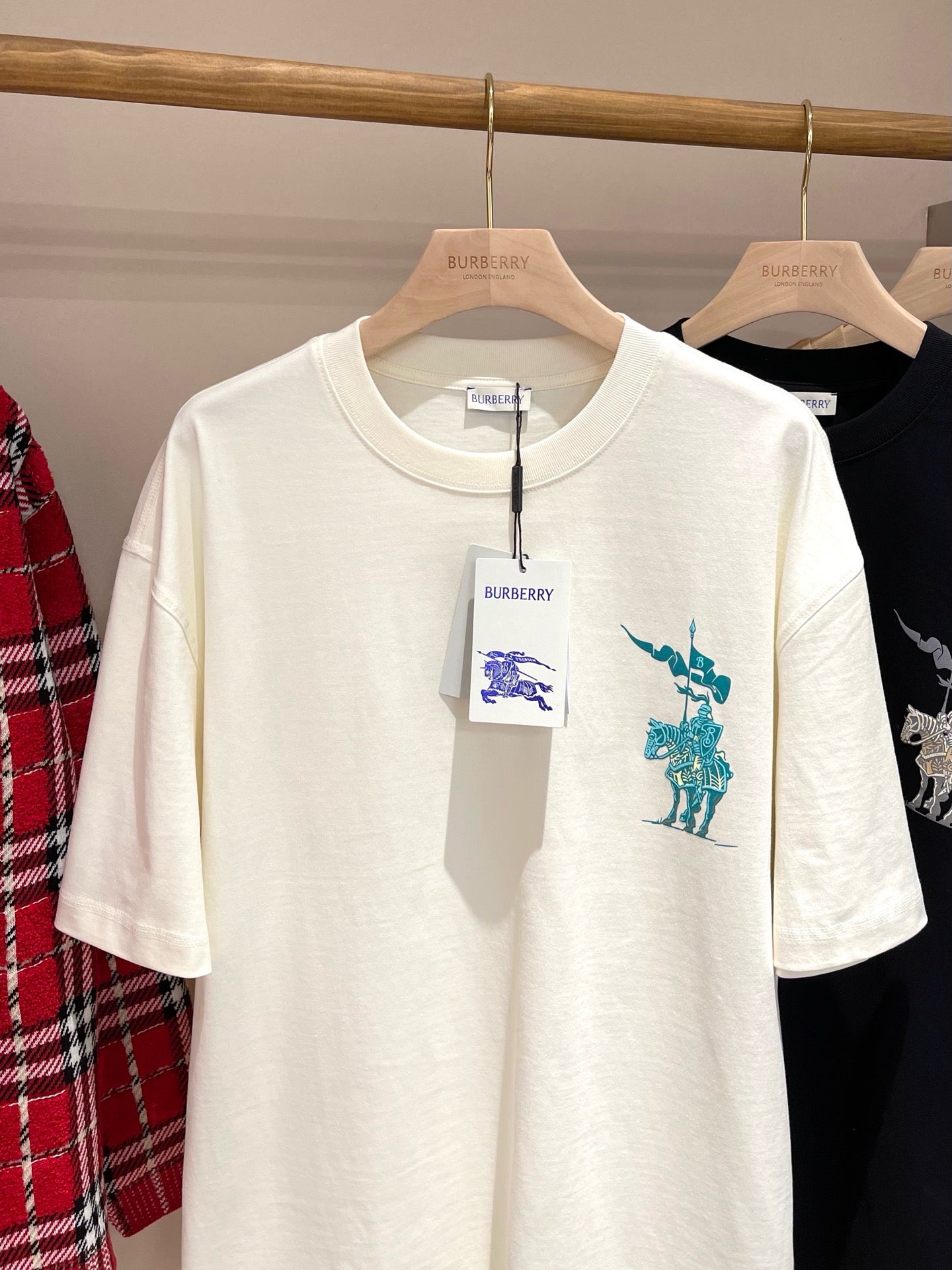 Mehrfarbiges T-Shirt