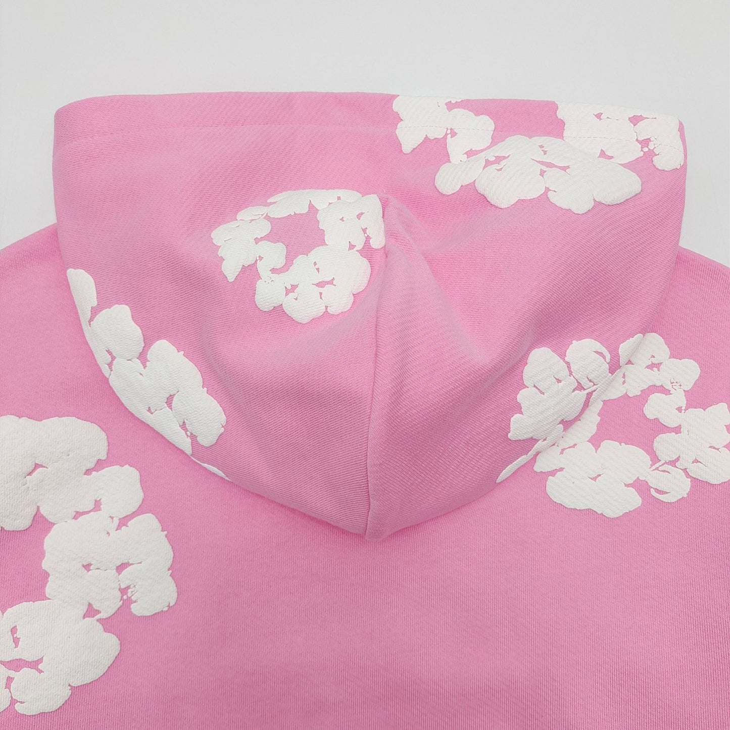 هودي باللونين الوردي والأزرق