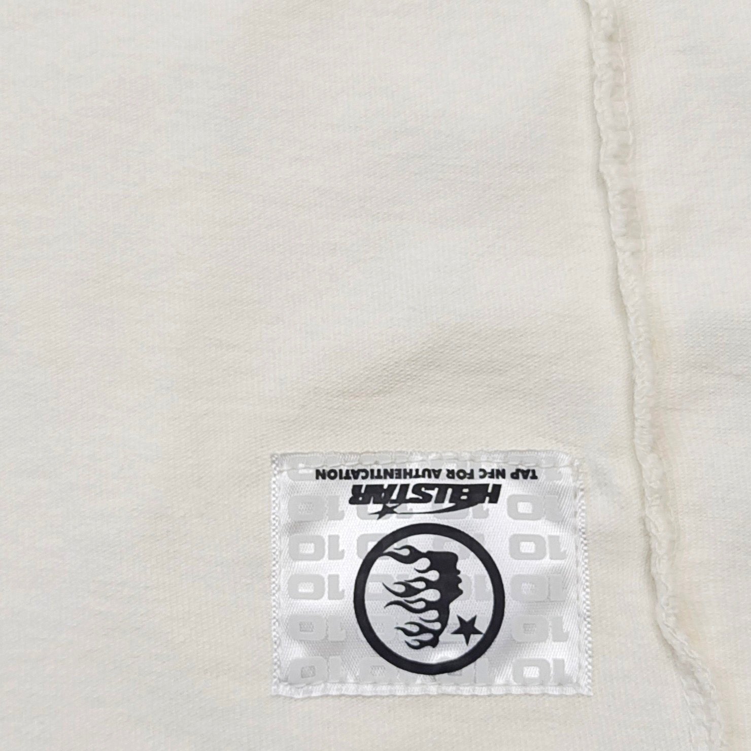 White T-shirt - FashionHype.xyz