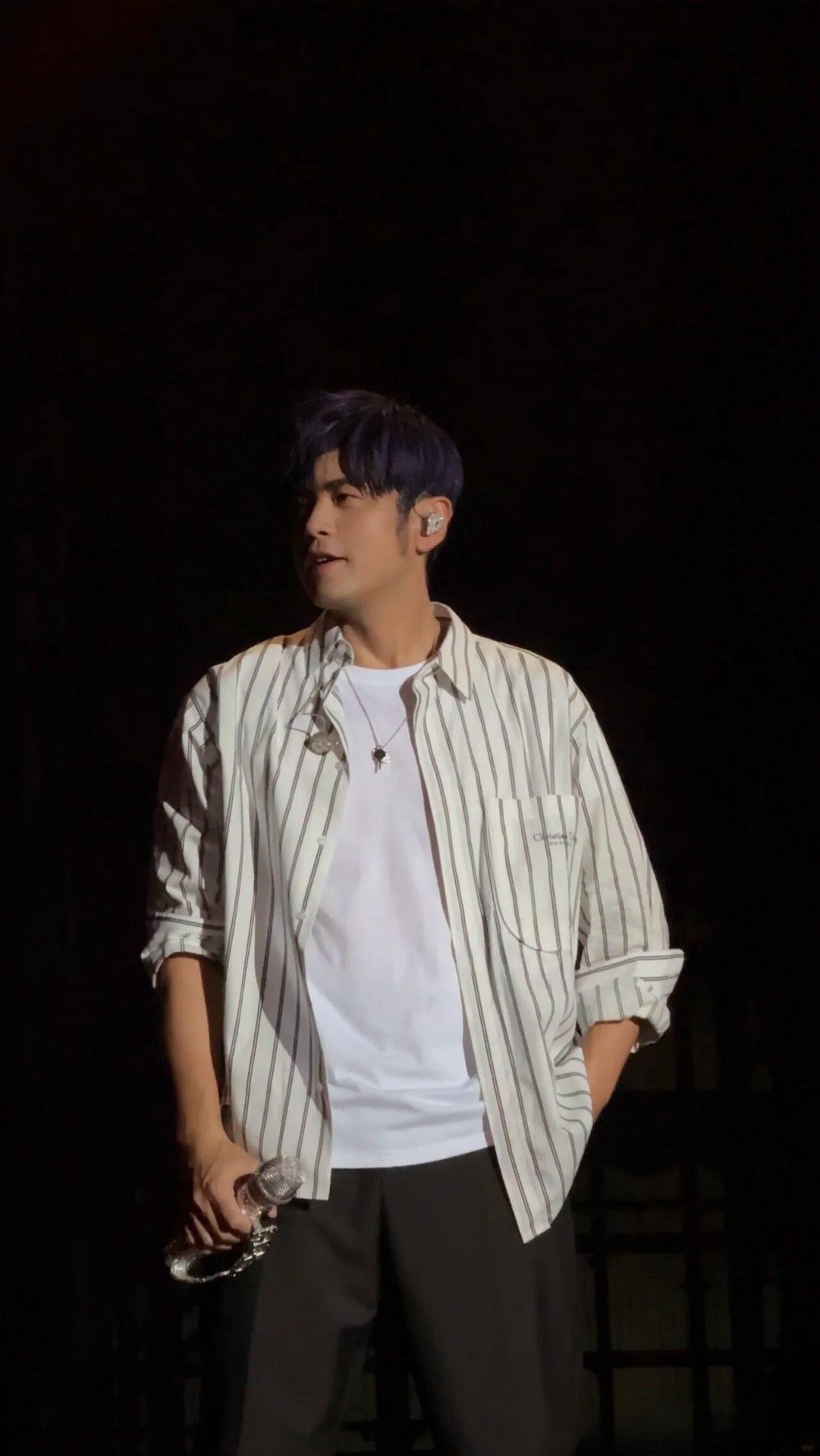 White and Black Shirt - FashionHype.xyz