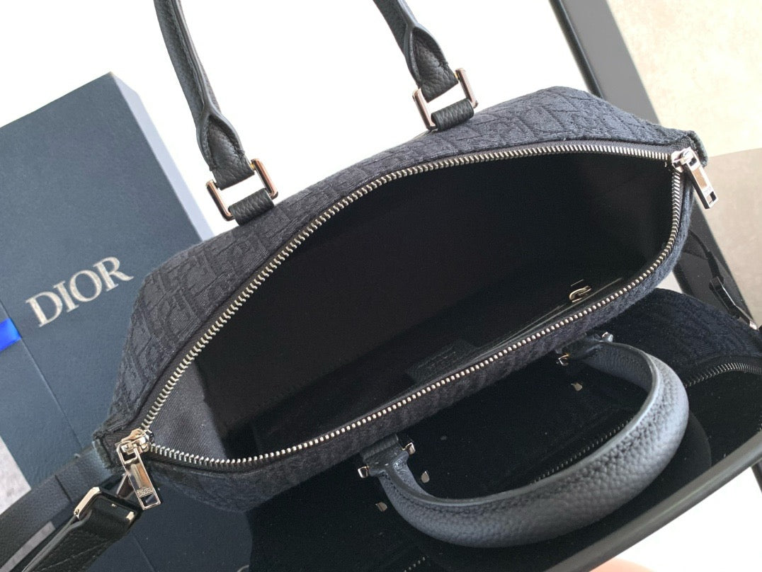 Mehrfarbige Tasche