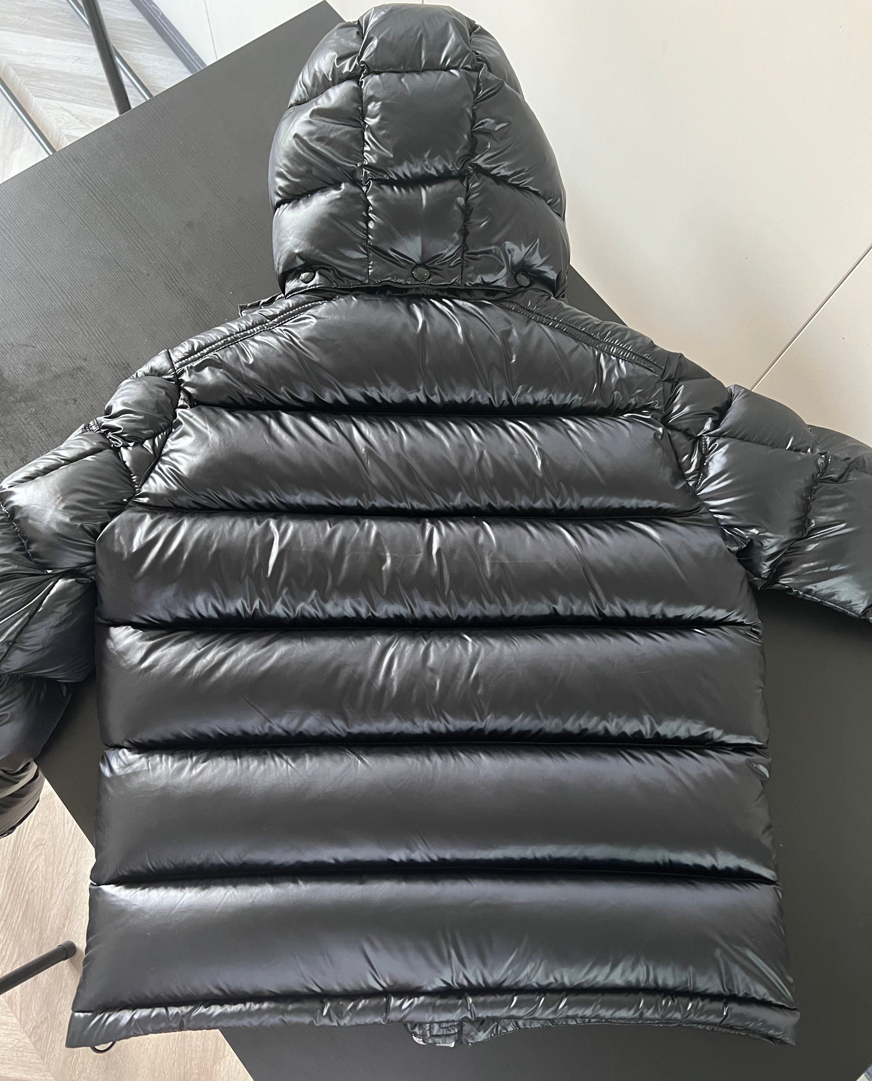 Schwarze Jacke