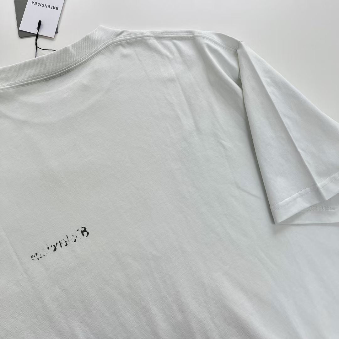 White T-shirt - FashionHype.xyz