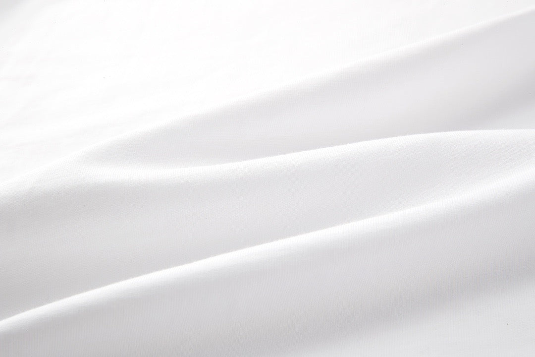 Black and  White T-shirt - FashionHype.xyz