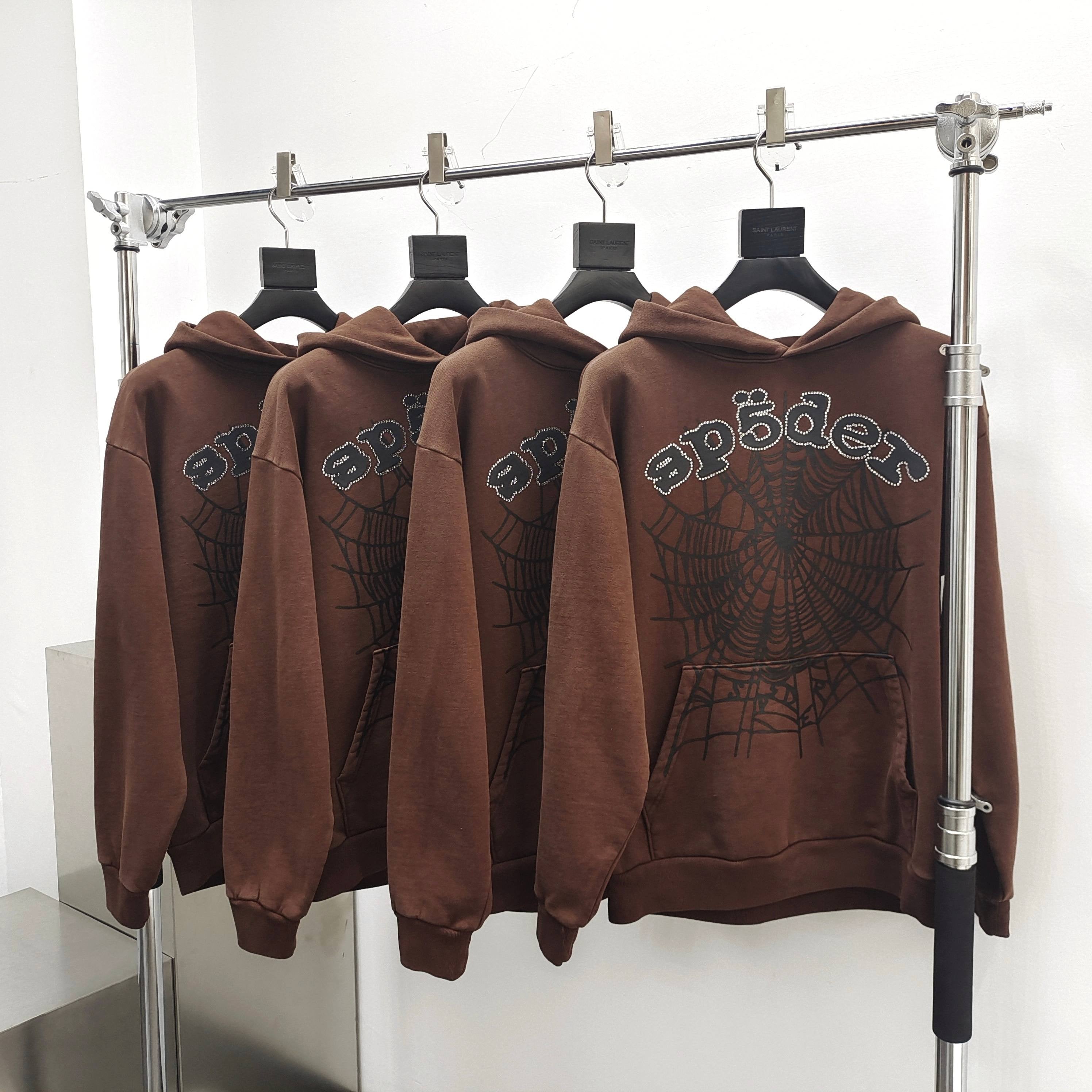 Brauner Kapuzenpullover
