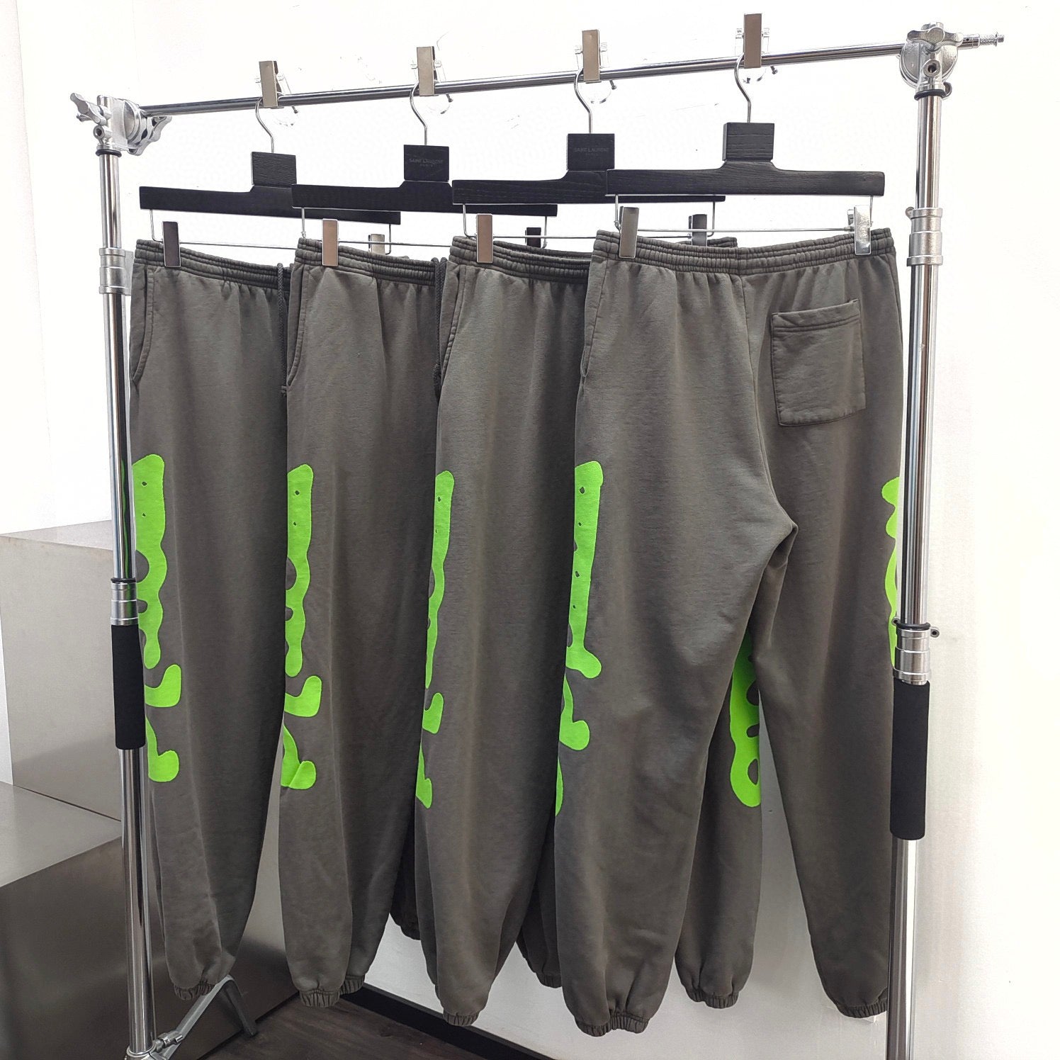 Mehrfarbige Hose