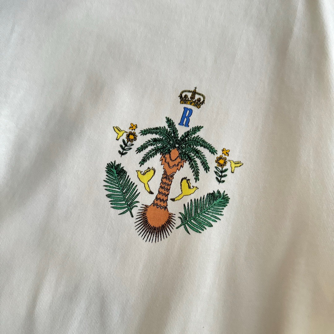 weißes T-Shirt