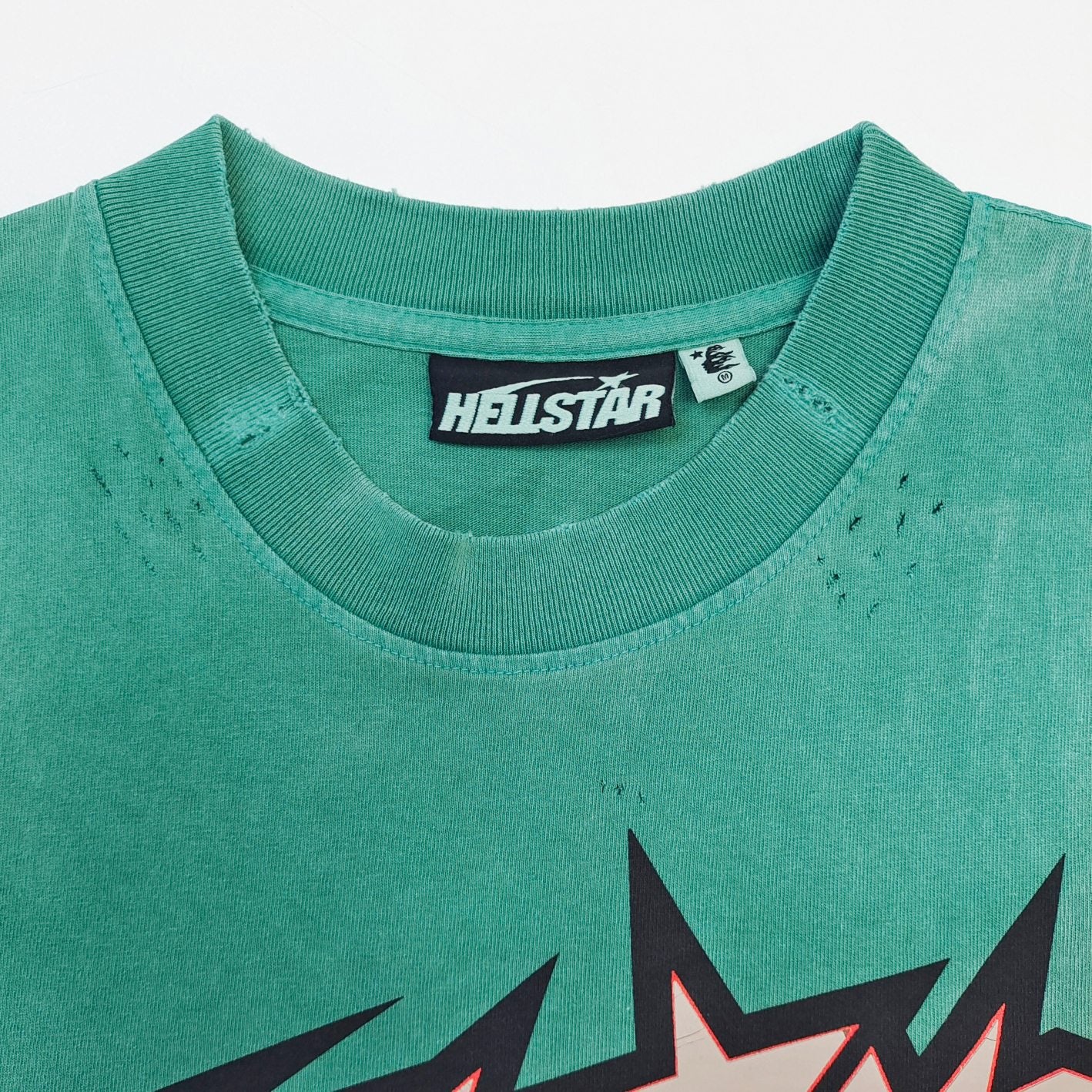 Dunkelblaues T-Shirt