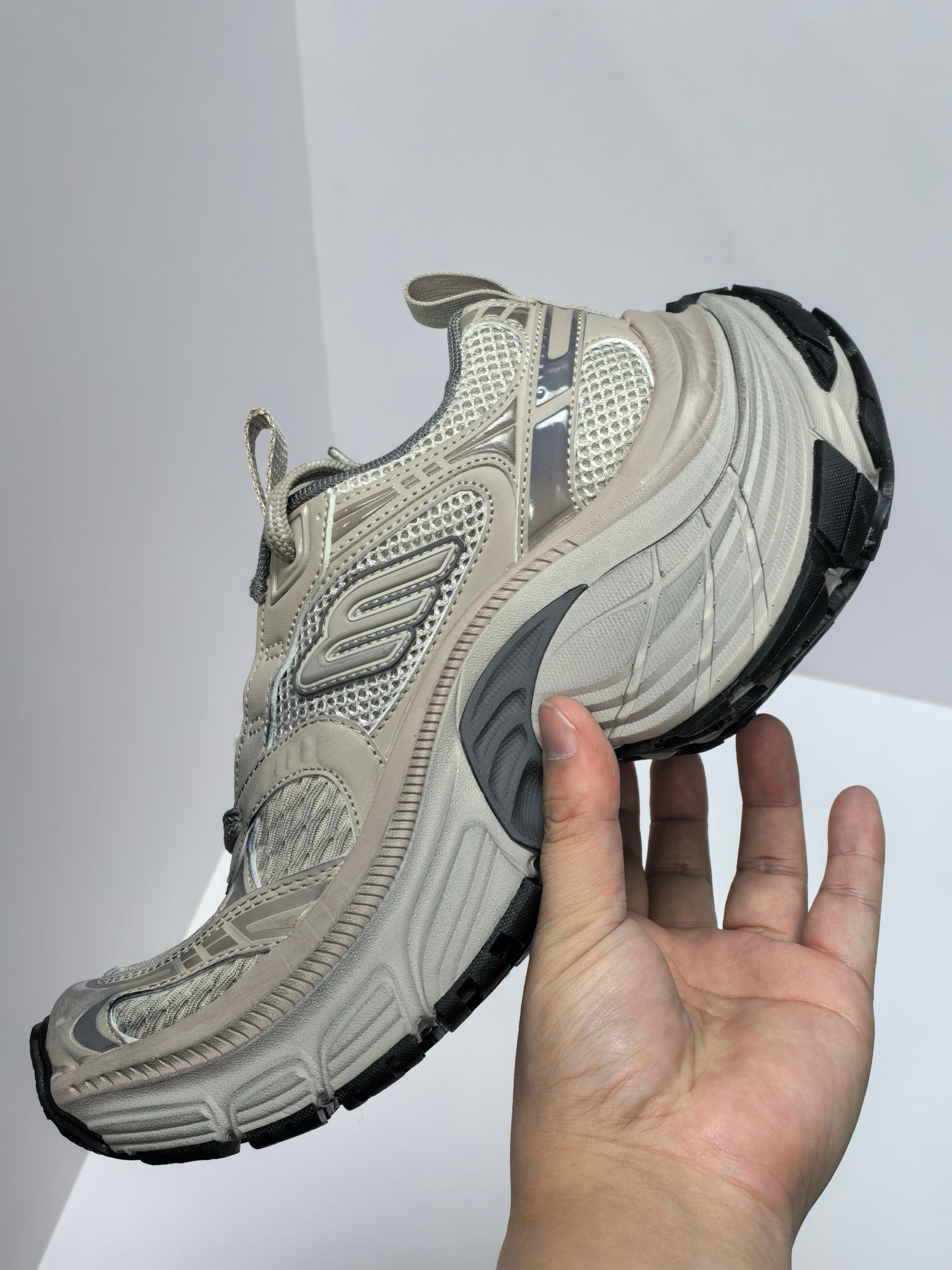 Mehrfarbige Schuhe