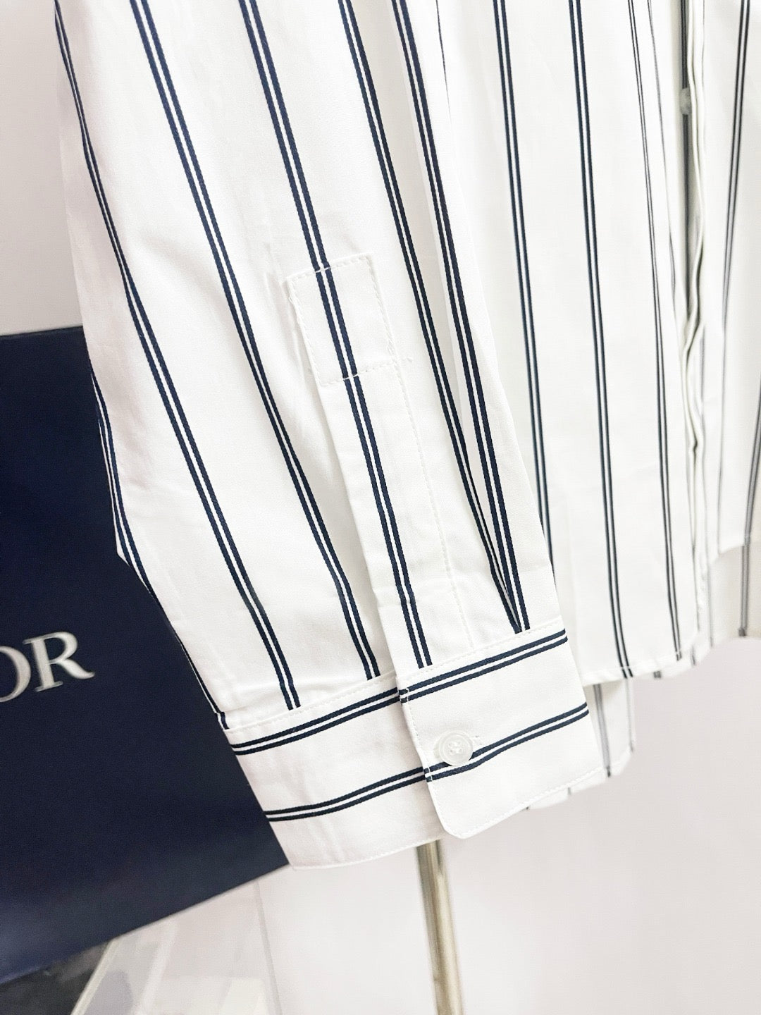 White and Black Shirt - FashionHype.xyz