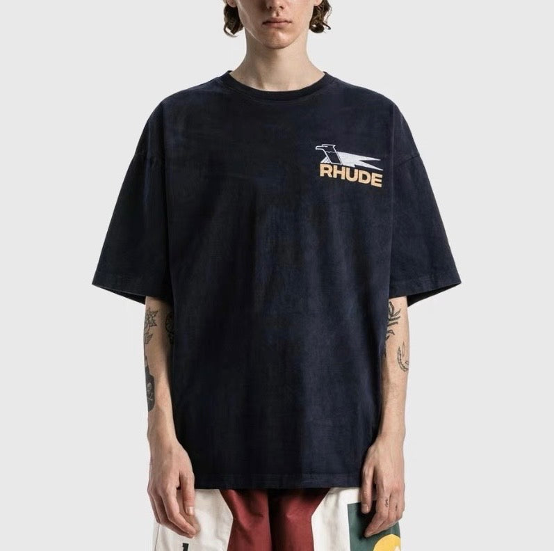 Schwarzes T-Shirt