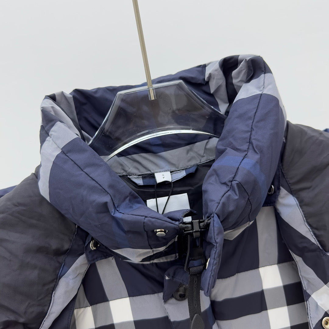 Mehrfarbige Jacke