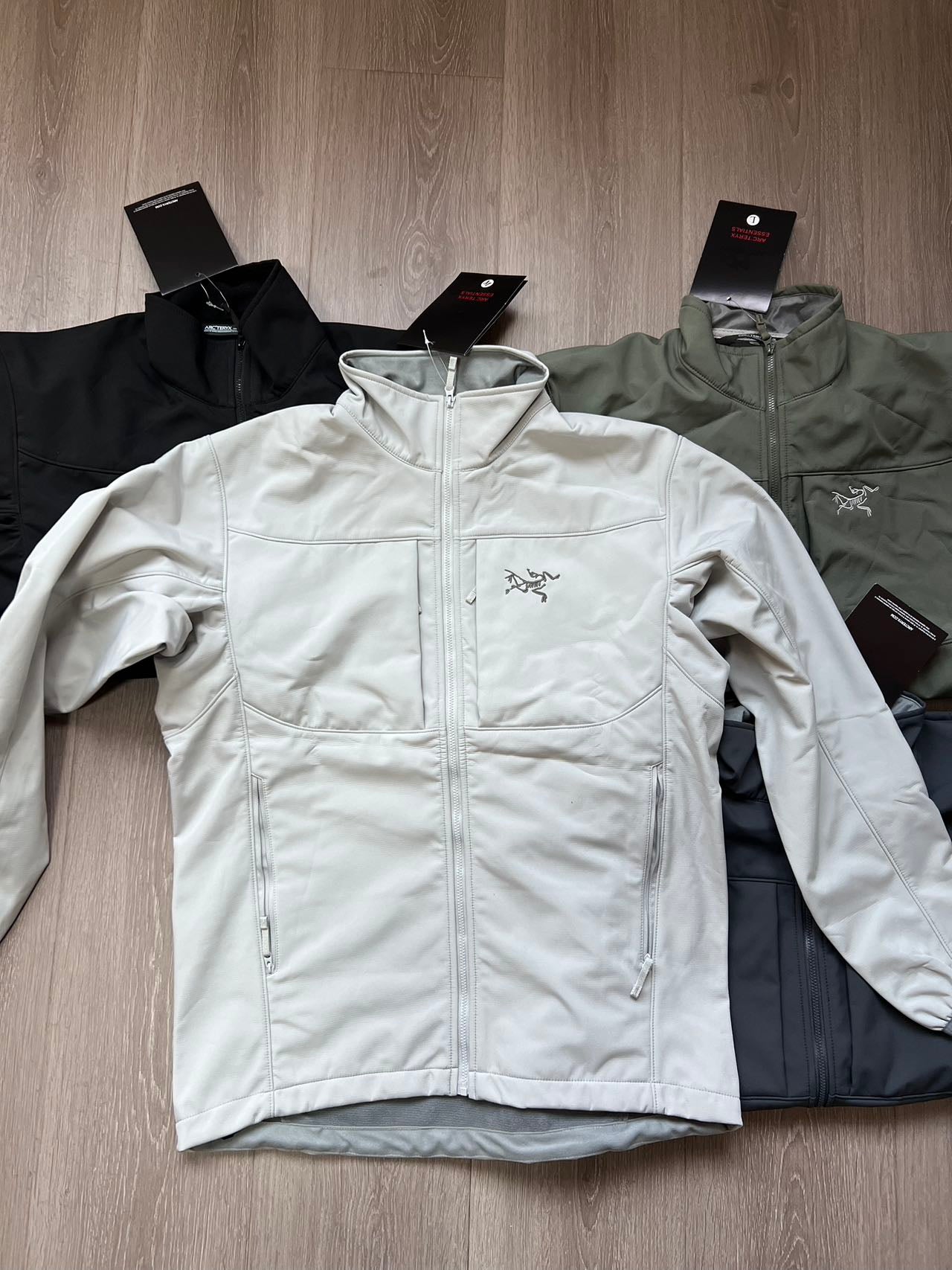 Mehrfarbige Jacke