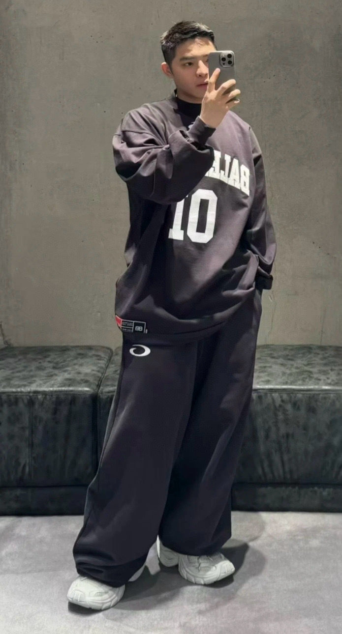 Black and White Jersey - FashionHype.xyz